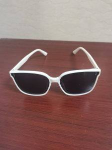 太阳眼镜
