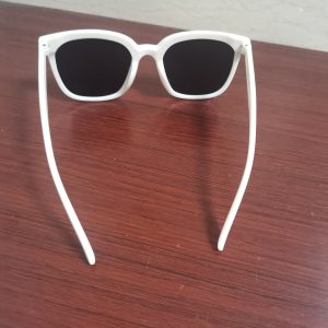 太阳眼镜
